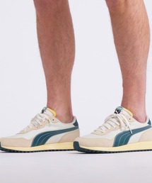 PUMA（プーマ）の「PUMA プーマ メンズ ゴルフ プーマ ヘルシンキ スパイクレスシューズ（スニーカー）」