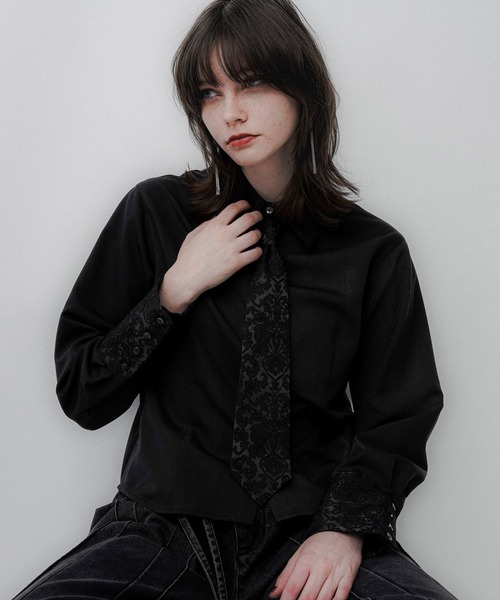 HARE(ハレ)の「コンパクトネクタイシャツ(HARE)(シャツ/ブラウス・レディース・ホワイト/ブラック/ストライプ/ブラック系その他/レッド系その他・FREE)」の12枚目の写真