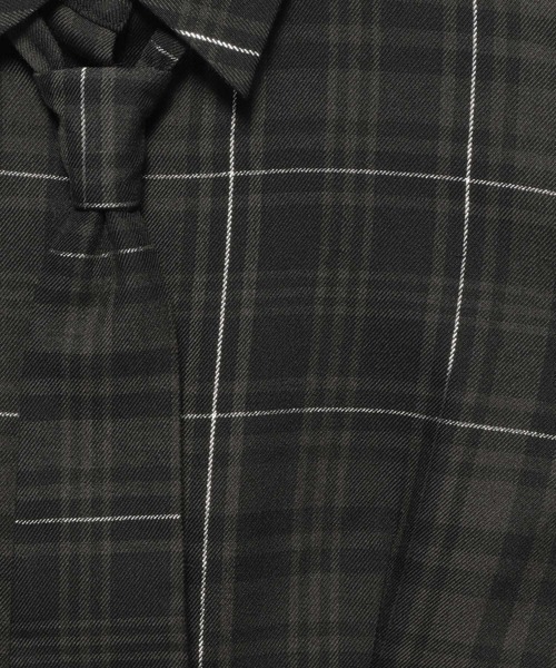 HARE(ハレ)の「コンパクトネクタイシャツ(HARE)(シャツ/ブラウス・レディース・ホワイト/ブラック/ストライプ/ブラック系その他/レッド系その他・FREE)」の21枚目の写真