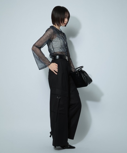 PAGEBOY(ページボーイ)の「チュールフラワーエリツキトップス(シャツ/ブラウス・レディース・オフホワイト/ブラック・FREE)」の11枚目の写真