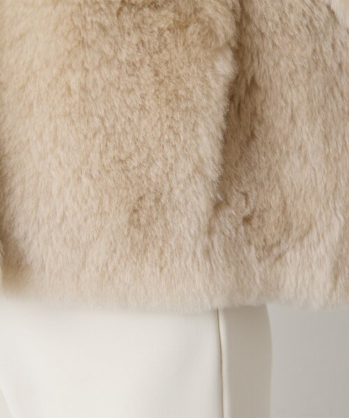 Whim Gazette(ウィムガゼット)の「【GEMINI】ファーコート(その他アウター・レディース・ベージュ・FREE)」の9枚目の写真