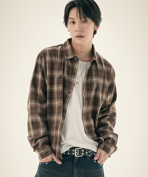 MSG（エムエスジー）の「ボックスシルエット ショート丈 マルチチェック長袖シャツ（シャツ/ブラウス・メンズ・ブラック/ネイビー/ライトブルー/ブルー/ピンク/ブラウン/ベージュ系/ピンク系/ブラック系/ブルー系・XL/L/M/S）」の3枚目の写真