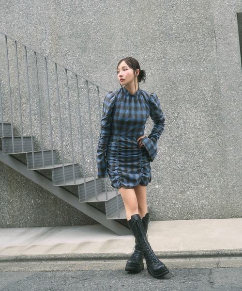 ANDGEEBEE（アンジービー）の「チェックギャザーミニワンピ（ワンピース・レディース・ブルー/ブラック・FREE）」の8枚目の写真