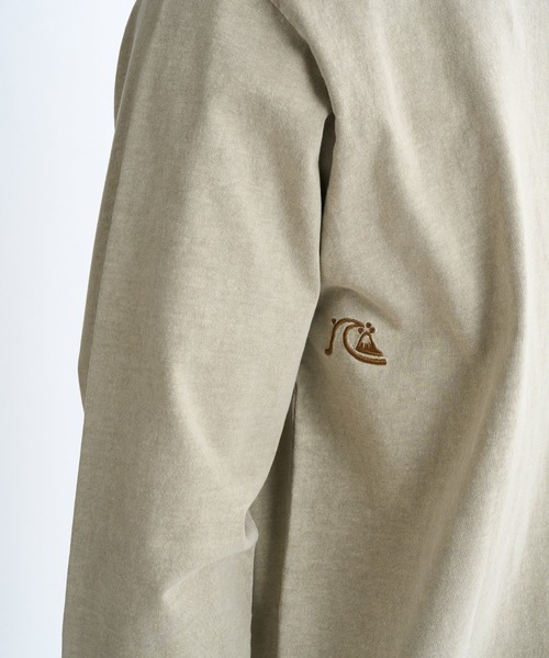 Quiksilver（クイックシルバー）の「BW BUBBLE POCKET LT/クイックシルバーポケット付き長袖ロンT（Tシャツ/カットソー・メンズ・ホワイト/ブラック/ベージュ・LARGE/X-LARGE/SMALL/MEDIUM）」の13枚目の写真