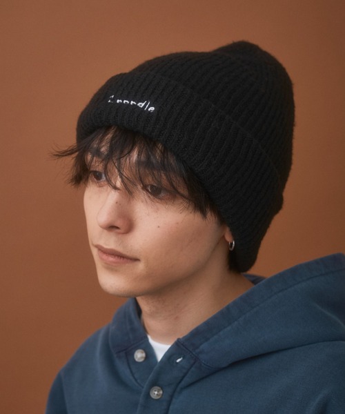 Zooodle(ズードル)の「Logo stitch beanie - ロゴステッチビーニー -(ニットキャップ/ビーニー・メンズ・ブラック/ブラウン・FREE)」の1枚目の写真