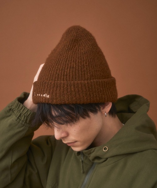 Zooodle(ズードル)の「Logo stitch beanie - ロゴステッチビーニー -(ニットキャップ/ビーニー・メンズ・ブラック/ブラウン・FREE)」の4枚目の写真