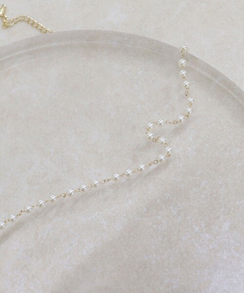 fredy emue（フレディエミュ）の「パールチェーンネックレス（ネックレス・レディース・シルバー/ゴールド・FREE）」の2枚目の写真