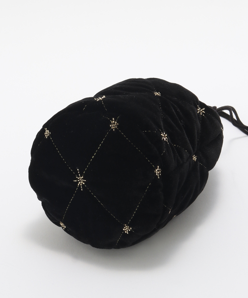 La TOTALITE（ラトータリテ）の「SARA MALLIKA/サラマリカ VELVET BEADS ミニバッグ（クラッチバッグ・レディース・ブラック・FREE）」の6枚目の写真