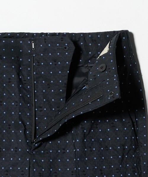 UNITED ARROWS(ユナイテッドアローズ)の「ダイヤ ドット スリムパンツ ‐ウォッシャブル‐(その他パンツ・レディース・ネイビー・40/36/38/34)」の13枚目の写真