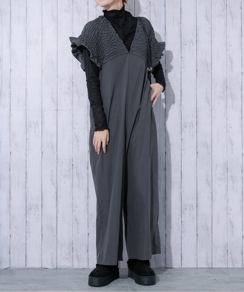 GORGE(ゴージ)の「《シャーリング×美シルエット》レディース サロペット フェミニン 体型カバー 春夏秋(サロペット/オーバーオール・レディース・グレー/ブラック/ブラウン・F)」の3枚目の写真