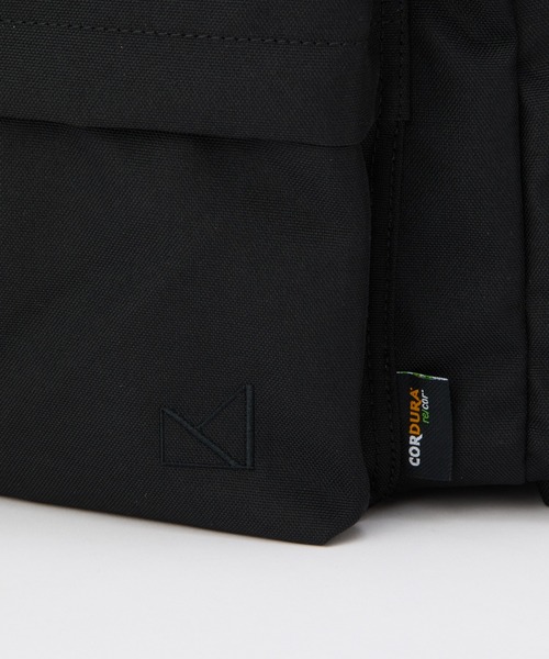 COLONY 2139（コロニートゥーワンスリーナイン）の「軽量440g コーデュラナイロンバックパック【撥水】（バックパック/リュック・メンズ・ブラック・FREE）」の9枚目の写真