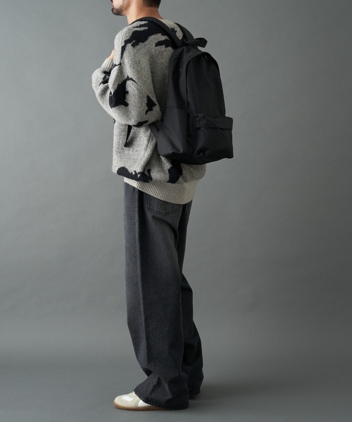 COLONY 2139（コロニートゥーワンスリーナイン）の「軽量440g コーデュラナイロンバックパック【撥水】（バックパック/リュック・メンズ・ブラック・FREE）」の14枚目の写真