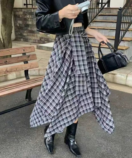STAY MOTION（ステイモーション）の「【WEB限定】アシンメトリーフリルチェック柄ロングスカート［韓国ファッション ガーリー］（スカート・レディース・ネイビー/ブラック・F）」の3枚目の写真