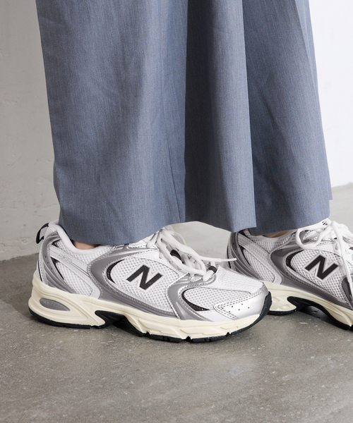 NEW BALANCE(ニューバランス)の「《WEB限定サイズあり》NEW BALANCE/ニューバランス 530 U530ESA(スニーカー・レディース・ホワイト・22.5cm/23cm/23.5cm/24cm/24.5cm)」の4枚目の写真