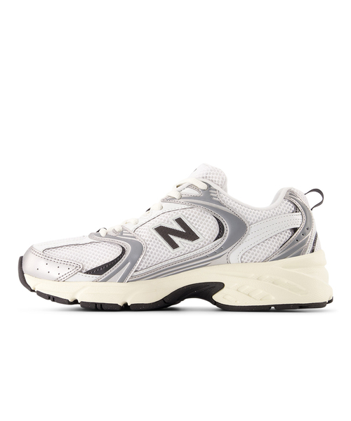 NEW BALANCE(ニューバランス)の「《WEB限定サイズあり》NEW BALANCE/ニューバランス 530 U530ESA(スニーカー・レディース・ホワイト・22.5cm/23cm/23.5cm/24cm/24.5cm)」の7枚目の写真