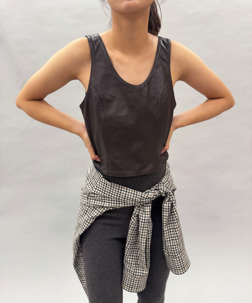 EDIT. FOR LULU（エディットフォールル）の「ラムレザーベスト（シャツ/ブラウス・レディース・ブラウン・FREE）」の13枚目の写真