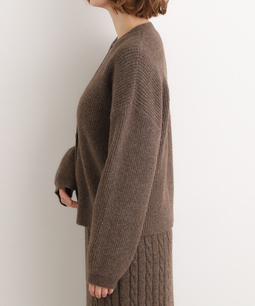grove（グローブ）の「【SETITEM】オーバーサイズ畔カーディガン（カーディガン/ボレロ・レディース・ブラウン系その他/チャコールグレー/オフホワイト・02/03/01/04/05）」の10枚目の写真