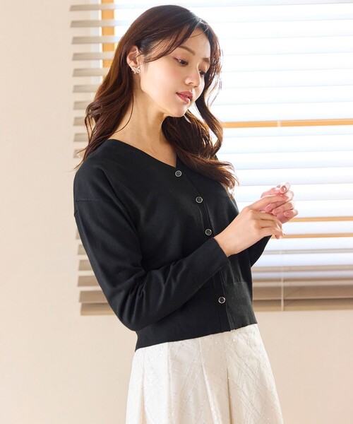 Feroux(フェルゥ)の「美シルエット ニット カーディガン(カーディガン/ボレロ・レディース・ライトイエロー系/ピンク系/ブラック系/ホワイト系・F)」の21枚目の写真