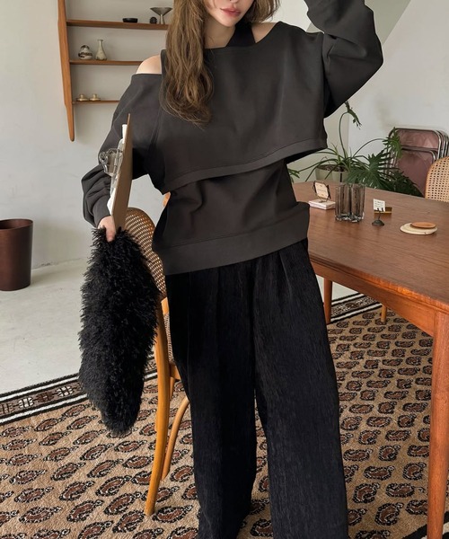 WILLFULLY（ウィルフリー）の「asymmetry 2 piece layered sweat（スウェット・レディース・グレー/ブラック/ブラウン系その他・FREE）」の15枚目の写真