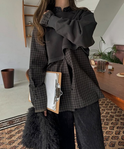 WILLFULLY（ウィルフリー）の「asymmetry 2 piece layered sweat（スウェット・レディース・グレー/ブラック/ブラウン系その他・FREE）」の19枚目の写真