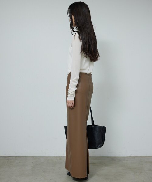 GALLARDAGALANTE（ガリャルダガランテ）の「【リバイバル】チュールタートルカットソー（Tシャツ/カットソー・レディース・ホワイト/ブラック/ブラウン・FREE）」の12枚目の写真