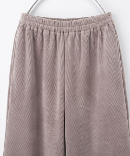 Honeys（ハニーズ）の「【ハニぽか】あったかストレートパンツ（その他パンツ・レディース・ブラック/アイボリー/モカ/スミクロ・S/M/LL/L/3L）」の19枚目の写真