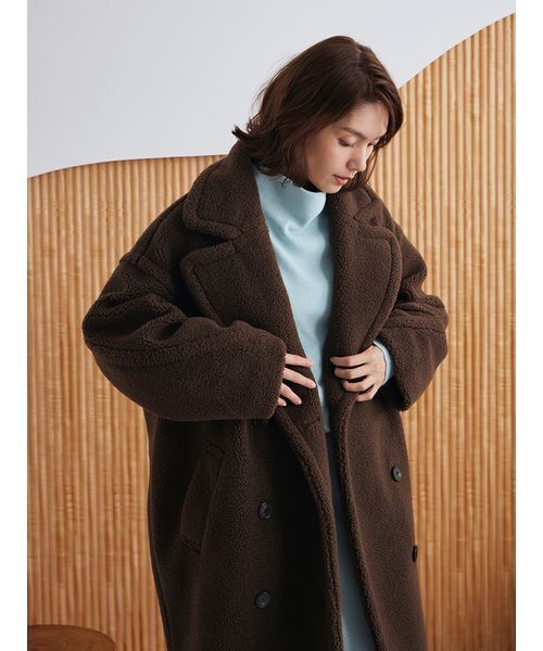 Mila Owen（ミラオーウェン）の「オーバーサイズボアコート（ステンカラーコート・レディース・キャメル/レッド/モカ・0/1）」の21枚目の写真