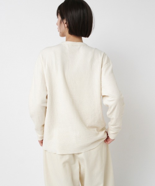 RNA-N（アールエヌエーエヌ）の「M2568 接結ヘンリー（Tシャツ/カットソー・レディース・ブラック/レッド/キナリ・FREE）」の6枚目の写真