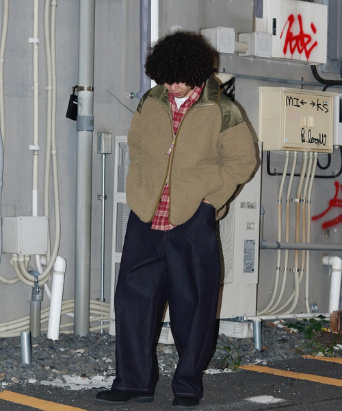 is-ness(イズネス)の「is-ness × TAION REVERSIBLE FLEECE DOWN JK(その他アウター・メンズ・ブラック/カーキ・LARGE/MEDIUM)」の20枚目の写真