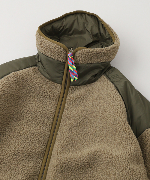 is-ness(イズネス)の「is-ness × TAION REVERSIBLE FLEECE DOWN JK(その他アウター・メンズ・ブラック/カーキ・LARGE/MEDIUM)」の12枚目の写真
