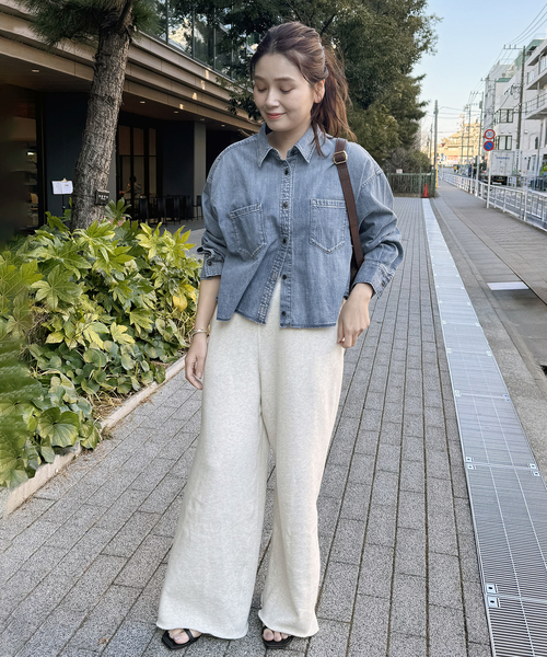 JOURNAL STANDARD（ジャーナルスタンダード）の「《追加4》ライトオンスデニムクロップドシャツ（シャツ/ブラウス・レディース・ブラック系その他/キャメル/ブルー系その他・FREE）」の11枚目の写真