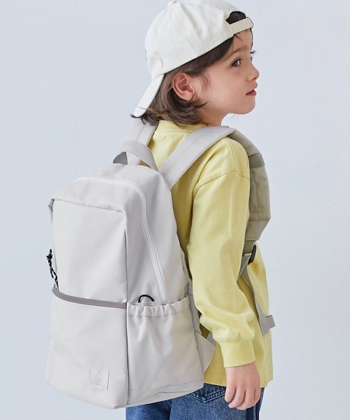 devirock（デビロック）の「A4サイズ対応 えらべる2サイズ スクール リュックサック(14.5L 18L)（バックパック/リュック・キッズ・ベージュ/ブルー系2/グレイッシュブルー/ライトグレー/ライラック/ブラック・M/S）」の3枚目の写真