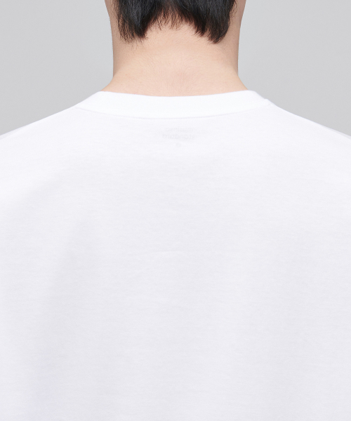 MUSINSA STANDARD（ムシンサスタンダード）の「[クールタンダード] クルーネック長袖Tシャツ [ホワイト]（Tシャツ/カットソー・メンズ・その他・XXX-LARGE/SMALL/MEDIUM/LARGE/X-LARGE/XX-LARGE）」の4枚目の写真