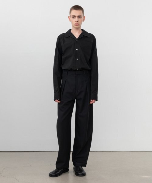 INSILENCE（インサイロンス）の「ダーツポイントオープンカラーシャツ BLACK（シャツ/ブラウス・メンズ・その他・LARGE/MEDIUM/SMALL）」の2枚目の写真