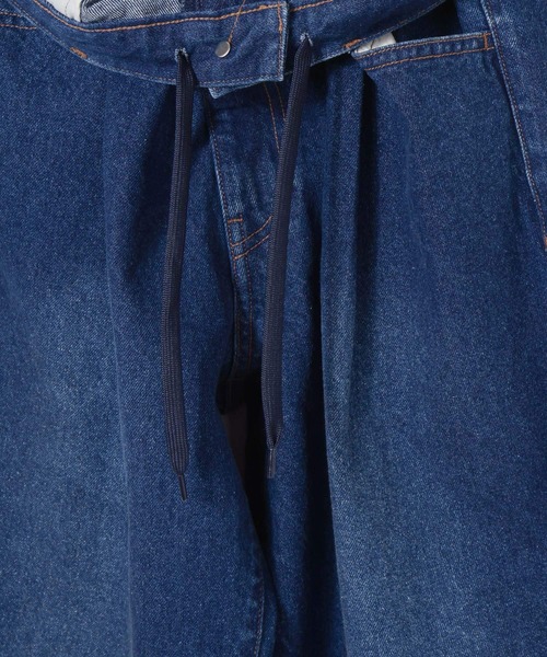 GLOBAL WORK（グローバルワーク）の「デニム/タックワイドパンツ/622544（デニムパンツ・メンズ・インディゴブルー/ブラック・SMALL/MEDIUM/LARGE）」の11枚目の写真