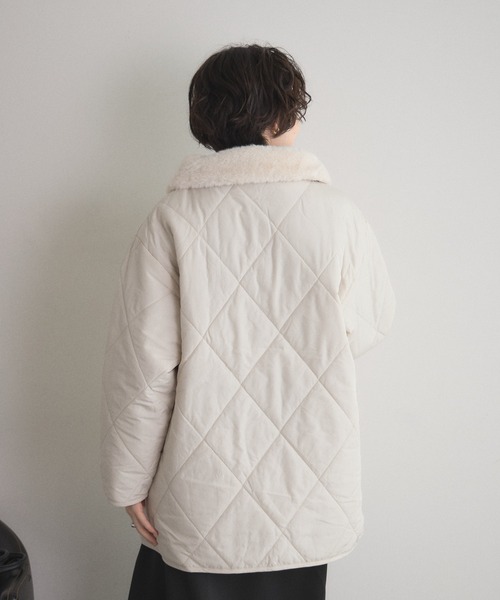 &. NOSTALGIA（アンドドットノスタルジア）の「ファー襟キルトジャケット（その他アウター・レディース・ブラック/アイボリー/ベージュ・M）」の18枚目の写真