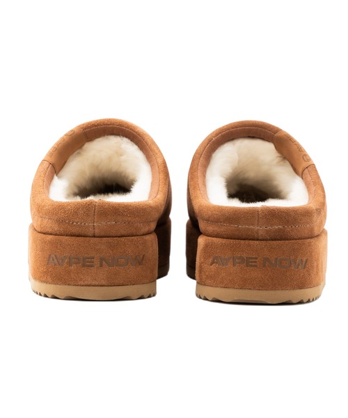 AAPE BY A BATHING APE(エーエイプバイアベイシングエイプ)の「AAPE NOW CLASSIC CLOG SHOES(サンダル・メンズ・ブラウン系その他・6/8/10/9/5)」の2枚目の写真