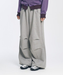 SLOW RECORD HOUSE（スローレコードハウス）の「ダブルピンタックワイドスウェットパンツ_グレー（スウェットパンツ）」