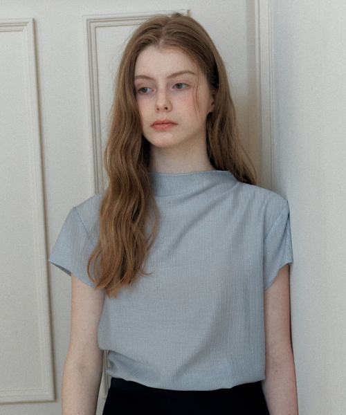 YUPPE(ヨッペ)の「PLEATED CAP SHIRT_SKY BLUE(シャツ/ブラウス・レディース・その他・FREE)」の2枚目の写真