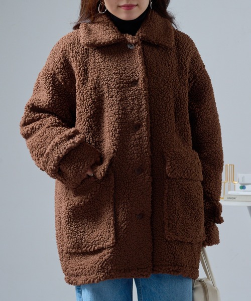 UNIVERSAL OVERALL（ユニバーサルオーバーオール）の「【UNIVERSAL OVERALL】U2532504 BOA HALF COAT（ステンカラーコート・レディース・オフホワイト/ブラック/ブラウン・FREE）」の3枚目の写真