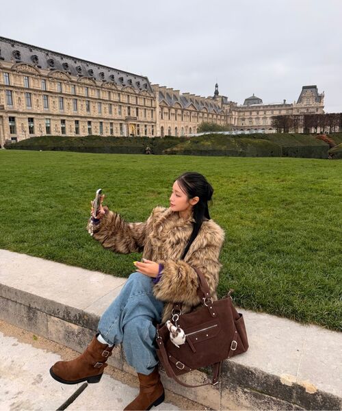 ANOETIC（アノエティック）の「ANC STUD RING BAG_SUEDE CAMEL（ショルダーバッグ・レディース・キャメル・FREE）」の7枚目の写真