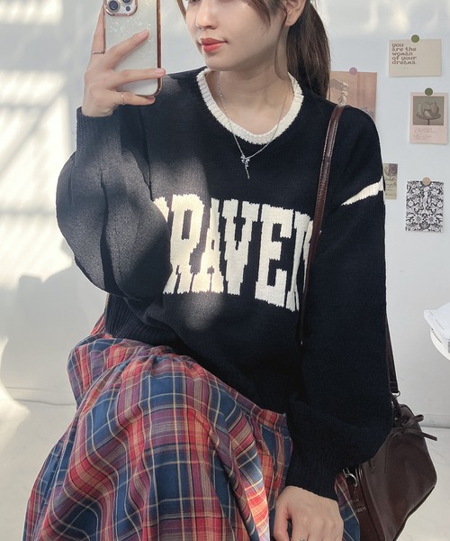 AS KNOW AS plus（アズノゥアズプラス）の「♪モールカレッジロゴニット（ニット/セーター・レディース・ボルドー/アイボリー/ブラック・FREE）」の2枚目の写真