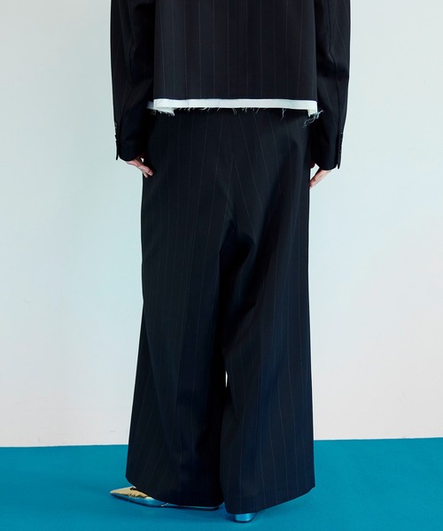 MAISON SPECIAL(メゾンスペシャル)の「Baggy Slacks Pants/バギースラックスパンツ(スラックス・レディース・ベージュ/グレー/ブラック・38/36)」の14枚目の写真