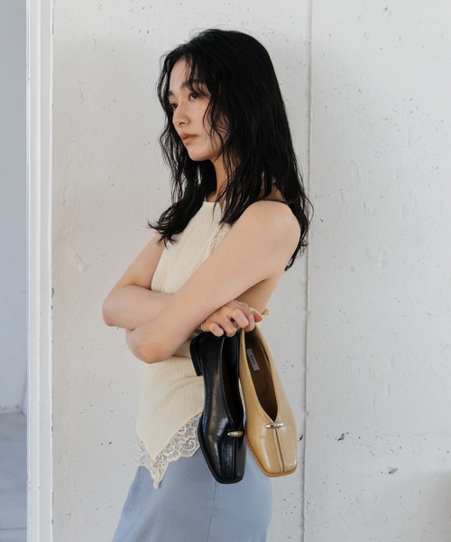 EVOL(イーボル)の「【柔らかい・22.0-25.0cm展開】スクエアメタルフラットパンプス JA5977(パンプス・レディース・ブラック/アイボリー/ベージュ・22.0cm/22.5cm/23.0cm/23.5cm/24.0cm/24.5cm/25.0cm)」の6枚目の写真