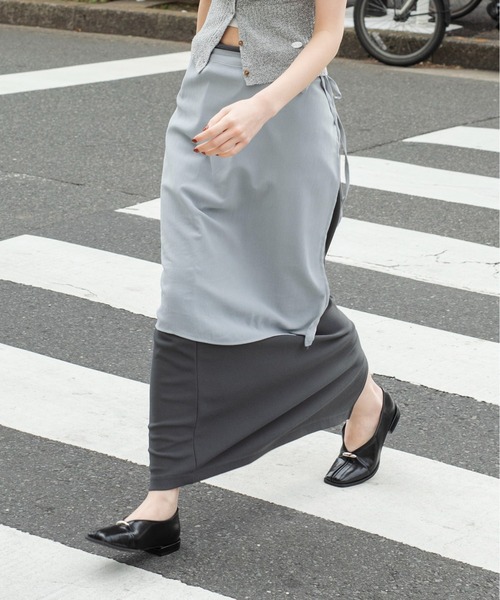 EVOL(イーボル)の「【柔らかい・22.0-25.0cm展開】スクエアメタルフラットパンプス JA5977(パンプス・レディース・ブラック/アイボリー/ベージュ・22.0cm/22.5cm/23.0cm/23.5cm/24.0cm/24.5cm/25.0cm)」の5枚目の写真