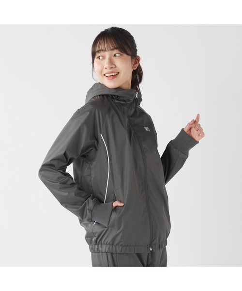 FILA(フィラ)の「FILA フィラ スポーツ ライトリップ フリース ハイブリット ジャケット(ブルゾン・レディース・ブラック/チャコールグレー/ネイビー・L/M/LL)」の7枚目の写真