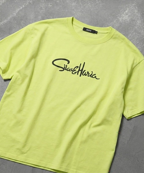 SILAS(サイラス)の「CURSIVE SILAS AND MARIA S/S TEE(Tシャツ/カットソー・メンズ・ホワイト/ブラック/イエロー・L/M/XL)」の1枚目の写真