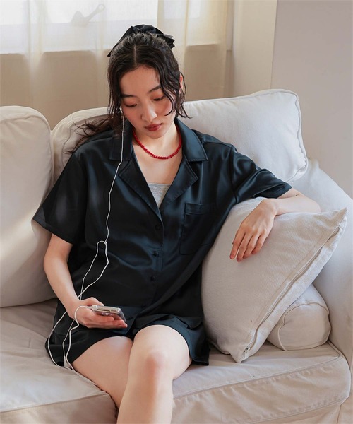 miette(ミエット)の「サテンセットアップシュシュセット(セットアップ・レディース・カーキ/チャコール/ネイビー・L/M/S)」の18枚目の写真