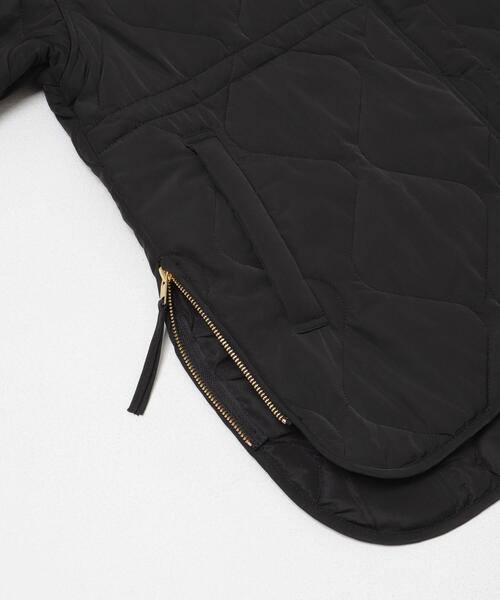 ITEMS URBANRESEARCH（アイテムズ アーバンリサーチ）の「『撥水』ドロストサイドオープン中綿ブルゾン（ブルゾン・レディース・カーキ/ブラック/ホワイト系その他・FREE）」の10枚目の写真