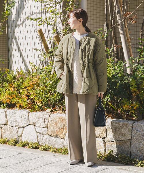 ITEMS URBANRESEARCH（アイテムズ アーバンリサーチ）の「『撥水』ドロストサイドオープン中綿ブルゾン（ブルゾン・レディース・カーキ/ブラック/ホワイト系その他・FREE）」の19枚目の写真